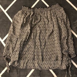 Sanctuary off shoulder top | Size M